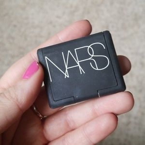 Nars eyeshadow in outer limits